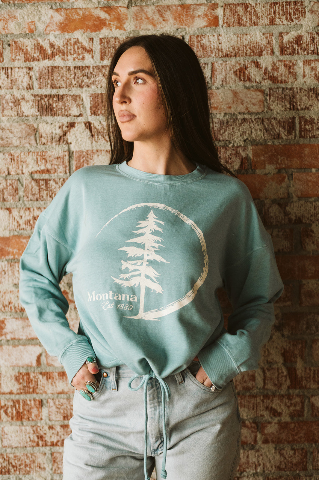 LR HALF CIRCLE CREW SALE